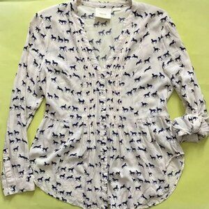 Anthropologie Maeve horse pony print pintuck blouse